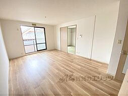 アップウェル八木 203 2階2LDKのリビング/ダイニング