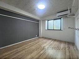 ロイヤル高田 225 2階1Kのリビング/ダイニング