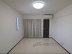 レオネクストウィズ　ハピネス 210 2階1Kのリビング/ダイニング