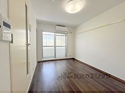 ラポールIII 304 3階1Kのリビング/ダイニング