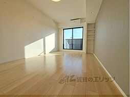 カルセドニー 1階1Kのリビング/ダイニング