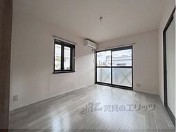 近鉄大阪線 桜井駅 徒歩10分の賃貸アパート 1階1LDKのリビング/ダイニング