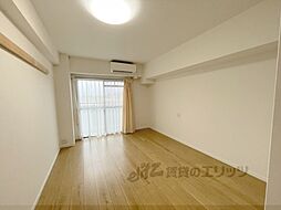 近鉄奈良線 新大宮駅 徒歩5分の賃貸マンション 9階1Kのリビング/ダイニング