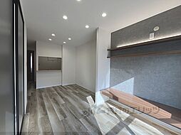 メゾン・シャトレール A101 1階1LDKのリビング/ダイニング