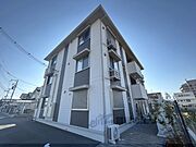 畝傍御陵前駅より徒歩5分 3階 築3年6ヶ月の賃貸物件