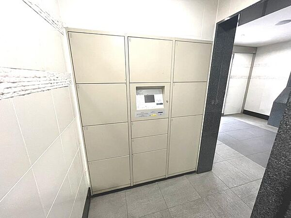 宅配ボックス