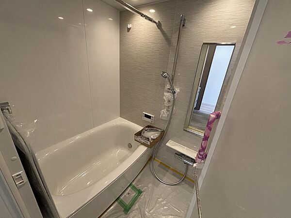 浴室も新規交換されており、入居後も気持ちよく利用できますね☆