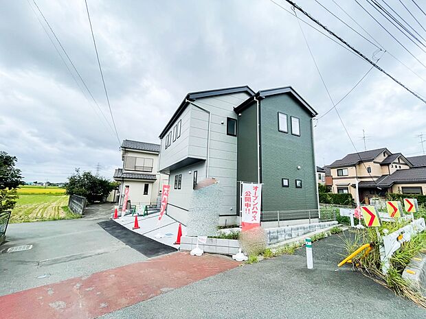 陽当りや通風性など各所に施された工夫で住みやすさを実現。部屋の大きさや周辺環境・街並など、資料には掲載していない情報が現地にはたくさんございます。是非ご確認下さい。