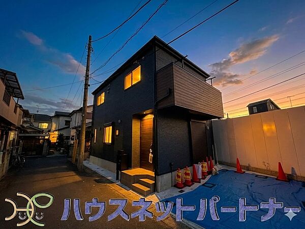 外観：311002330901