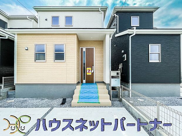 お客様も迎える玄関は高級感のある造りです。