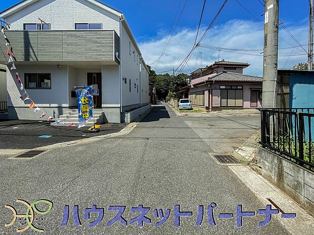 家族の温かさと陽光の暖かさ、楽しい毎日と明るい未来を予感させる「空間が織り成すひとつ先の住み心地」を演出します。
