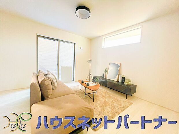 家族の温かさと陽光の暖かさ、楽しい毎日と明るい未来を予感させる「空間が織り成すひとつ先の住み心地」を演出します。