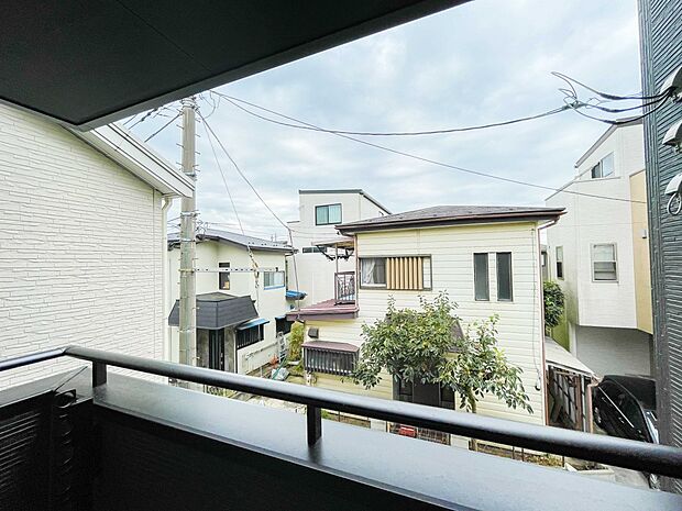 眺望や窓からの景色が良いと、家で過ごす時間も快適です。