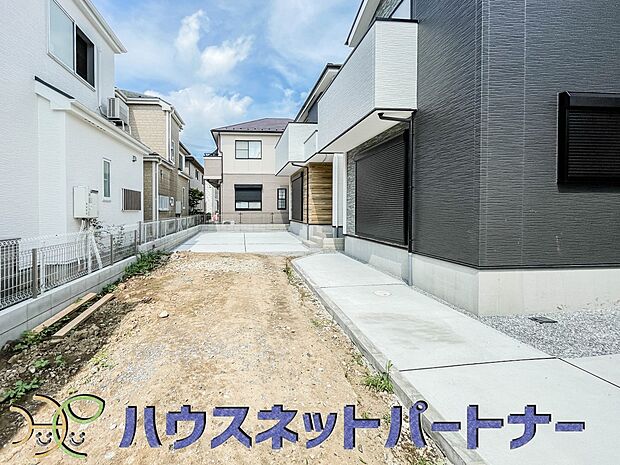 緑豊かな環境でライフワークが楽しみ。ご家族の安らぎをコンセプトに設計された住まいが誕生。