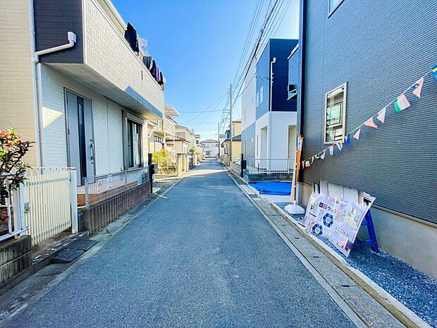 陽当りが良いと、洗濯物が乾きやすいですし、湿気やカビの心配も減るので快適です。寒い冬の日でも、日差しが届くと家の中が暖かくなりますね。