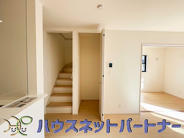 収納の多さにはびっくり。収納ってあればあるほど嬉しいですよね。