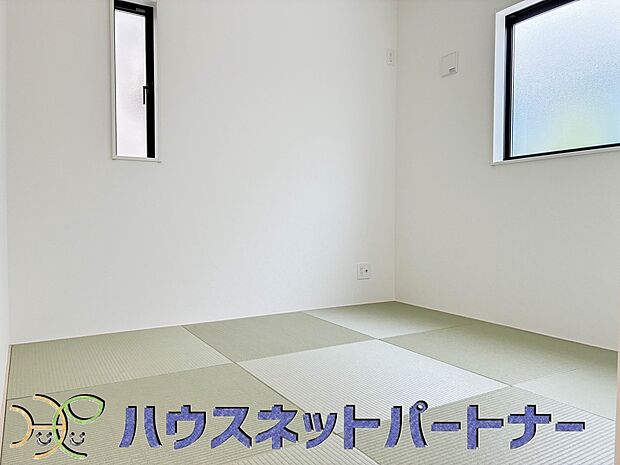 意外と場所をとるアイロンがけや、洗濯物をたたむときにも広々と使うことができ、ちょっと一休みしたい時、すぐに横になれることも魅力ですよね。また、来客時に客間や宿泊部屋として活用できます。