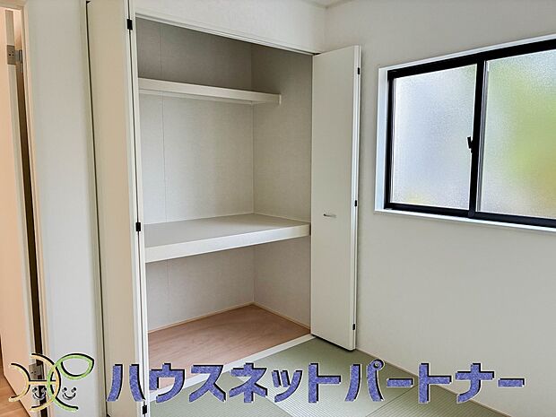 和室を上手に活用すると暮らし方の幅が広がります。例えば普段は開け放して、子供の小さいうちはお昼寝や遊びのスペースに。畳はソフトなので転んでもケガをしにくく安心です♪