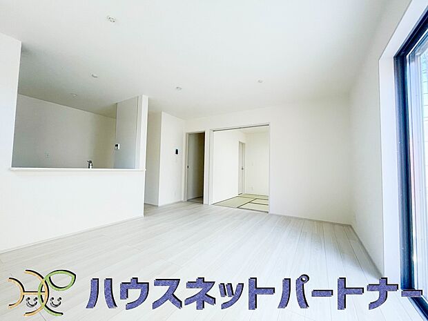 流行に左右されず、将来にわたって価値が継続する「上質」な佇まい。おしゃれな雰囲気や自然の潤い、親しみやすさといった個性を、街に新たな価値をもたらし続ける。