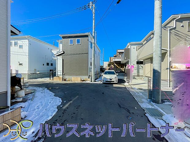 居住者の帰り、訪れる方を優しく迎える・安らぎに満ちた生活空間を予感させる。健やかな暮らしを楽しめそう。