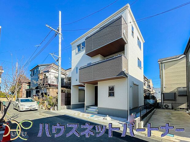 ここから始まる「日常」はご家族にとってかけがえのない時間となります。少しでも豊かに、快適に。そんな想いから本邸宅は生まれました。