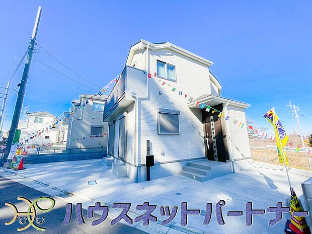 ここから始まる「日常」はご家族にとってかけがえのない時間となります。少しでも豊かに、快適に。そんな想いから本邸宅は生まれました。