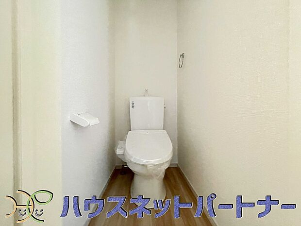 シャワートイレは嬉しい設備。これが無いと・・と思っている方って以外に多いですよね。