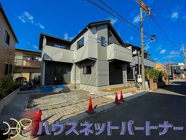 豊かで快適な暮らしを。ここから始まる「日常」はご家族にとってかけがえのない時間となります。少しでも豊かに、快適に。そんな想いから本邸宅は生まれました。