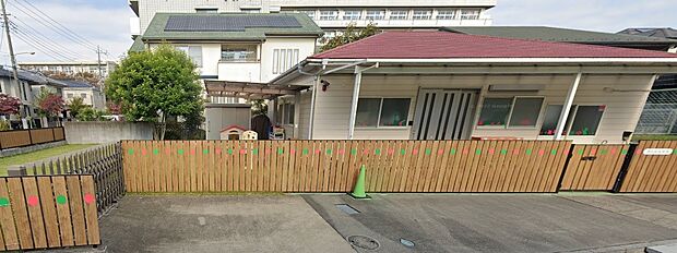 周辺環境-幼稚園・保育園(700m)野の花保育園