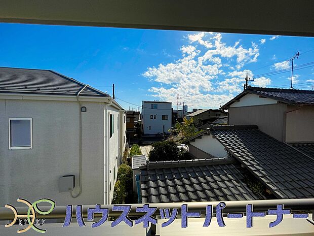 眺望や窓からの景色が良いと、家で過ごす時間も快適です。