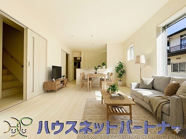 家族でくつろぐリビングは16帖。風通しも優れています。※家具はイメージです。