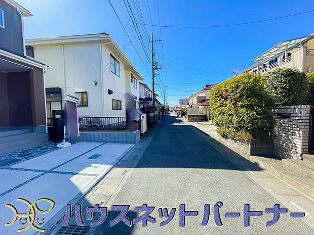 居住者の帰り、訪れる方を優しく迎える・安らぎに満ちた生活空間を予感させる。健やかな暮らしを楽しめそう。