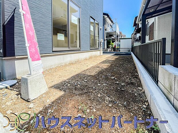 庭がある戸建てに住む楽しみのひとつは、自分たちの好みに合わせて、家庭菜園や庭づくりができることでしょう。自由自在に庭をコーディネートしてみませんか。
