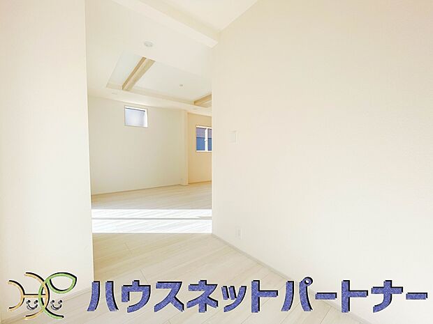 充実した生活は家族が集まるリビングから。こんな明るいリビングからは心豊かな生活が想像できます。