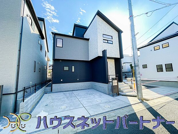 ここから始まる「日常」はご家族にとってかけがえのない時間となります。少しでも豊かに、快適に。そんな想いから本邸宅は生まれました。