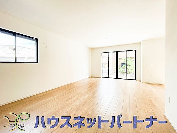 流行に左右されず、将来にわたって価値が継続する「上質」な佇まい。おしゃれな雰囲気や自然の潤い、親しみやすさといった個性を、街に新たな価値をもたらし続ける。