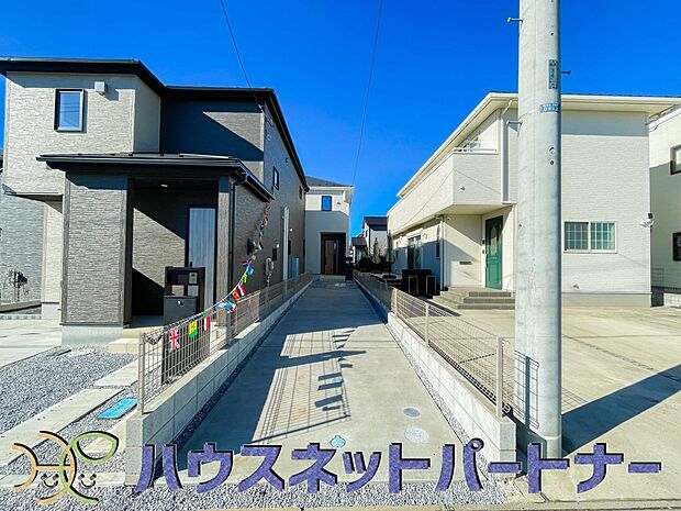 太陽に愛された邸は、陽当り・通風に優れた魅力的で快適さを追求した新築戸建でした。ここに住むからこそ意味がある。そんな特別感に浸りながら、毎日をお過ごしして欲しいです。