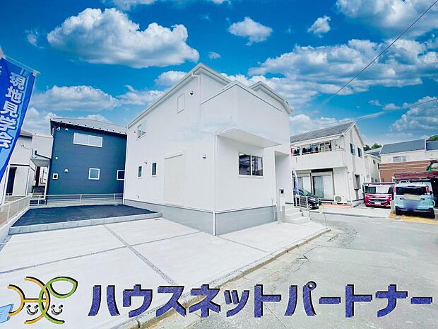 角地の陽だまりのお家。ご家族の安らぎをコンセプトに設計された住まいが誕生。