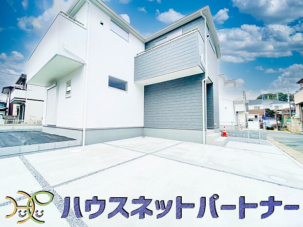 豊かで快適な暮らしを。ここから始まる「日常」はご家族にとってかけがえのない時間となります。少しでも豊かに、快適に。そんな想いから本邸宅は生まれました。
