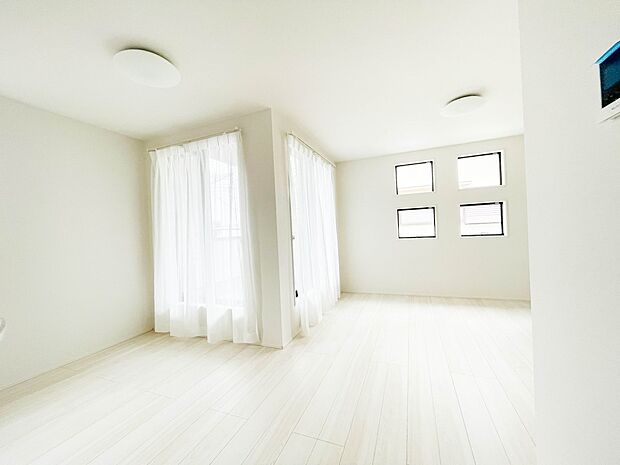 充実した生活は伸びやかな居室空間から始まります。快適に・伸びやかに。心の潤いを求める方々へ。