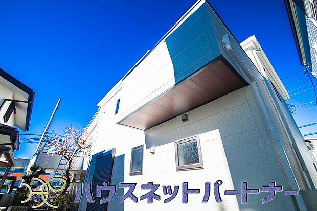 豊かで快適な暮らしを。ここから始まる「日常」はご家族にとってかけがえのない時間となります。少しでも豊かに、快適に。そんな想いから本邸宅は生まれました。