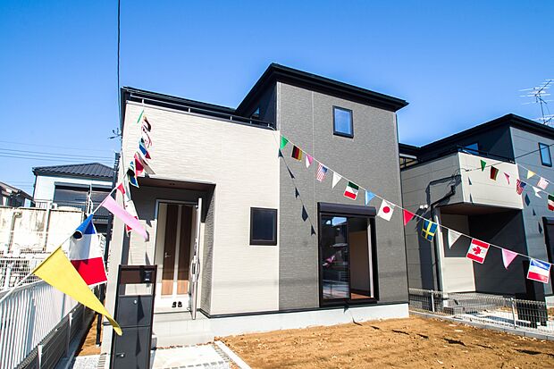 家族の温かさと陽光の暖かさ、楽しい毎日と明るい未来を予感させる「空間が織り成すひとつ先の住み心地」を演出します。