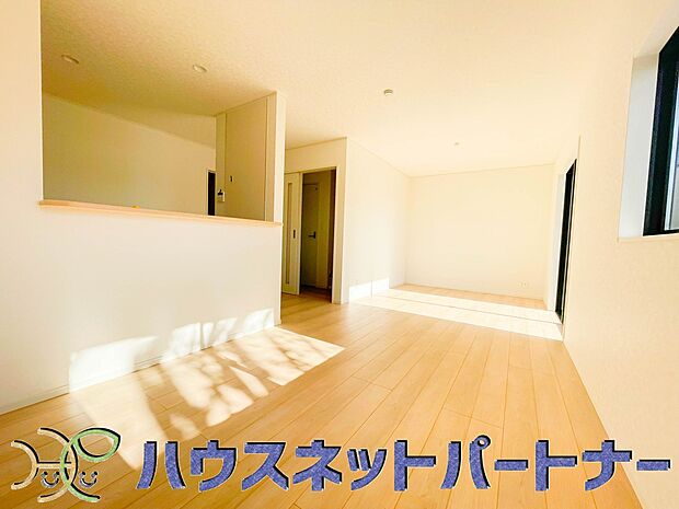 充実した生活は伸びやかな居室空間から始まります。快適に・伸びやかに。心の潤いを求める方々へ。