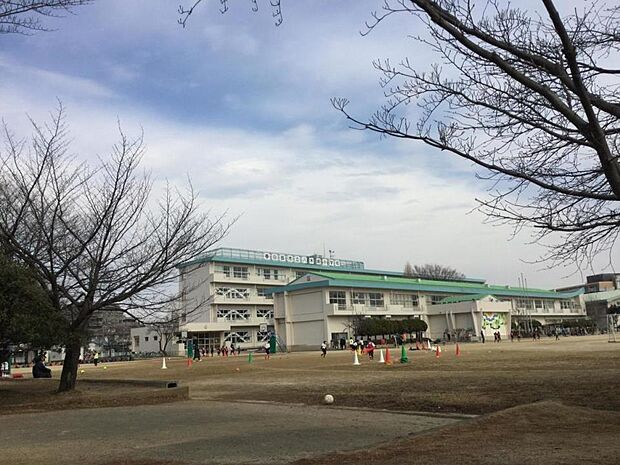 周辺環境-小学校(900m)春日部市立八木崎小学校