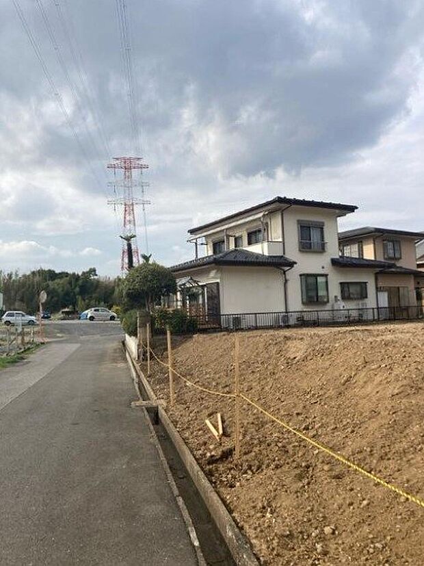 陽当りや通風性など各所に施された工夫で住みやすさを実現。部屋の大きさや周辺環境・街並など、資料には掲載していない情報が現地にはたくさんございます。是非ご確認下さい。