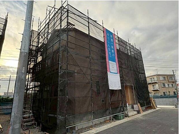 家族の温かさと陽光の暖かさ、楽しい毎日と明るい未来を予感させる「空間が織り成すひとつ先の住み心地」を演出します。