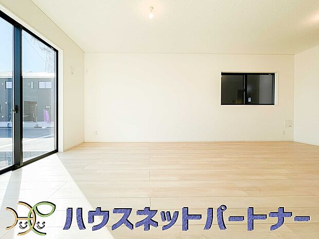 家族の温かさと陽光の暖かさ、楽しい毎日と明るい未来を予感させる「空間が織り成すひとつ先の住み心地」を演出します。