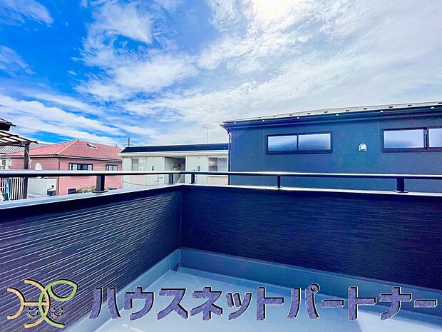 眺望や窓からの景色が良いと、家で過ごす時間も快適です。