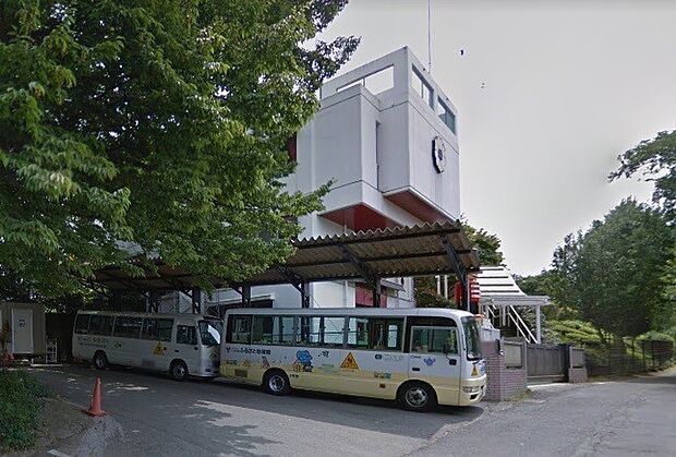 周辺環境-幼稚園・保育園(700m)古里学園ふるさと幼稚園