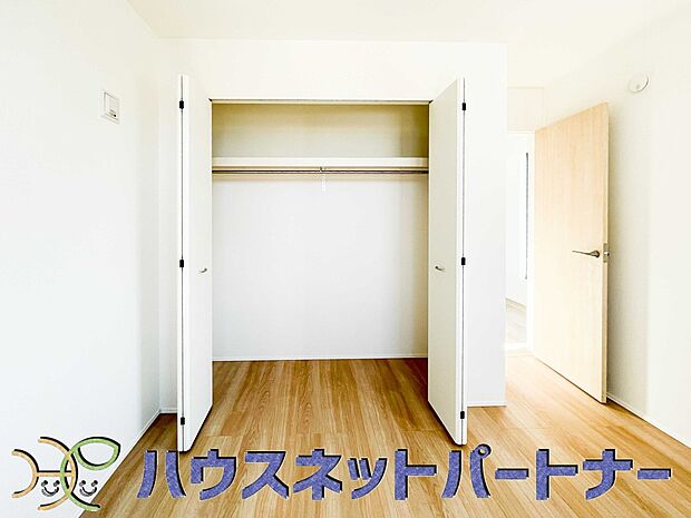 全室に収納が付いています。季節の衣替えも簡単にできますね。片付け上手になれそう。